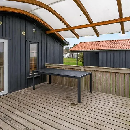 2 Værelses Dejlig Bolig I * Hanstholm
