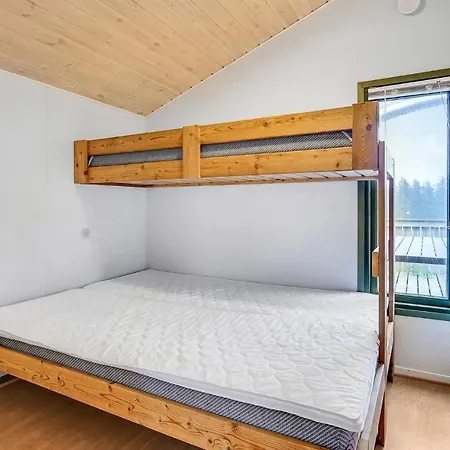 2 Bedroom In הנסטהולם