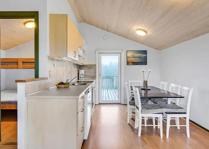 بيت للعطل 2 Bedroom In *